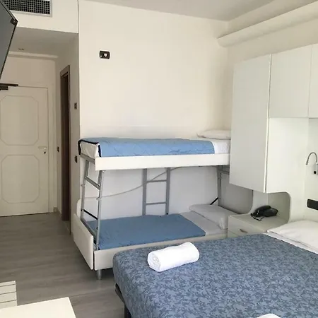 Saint Tropez 3* Riccione