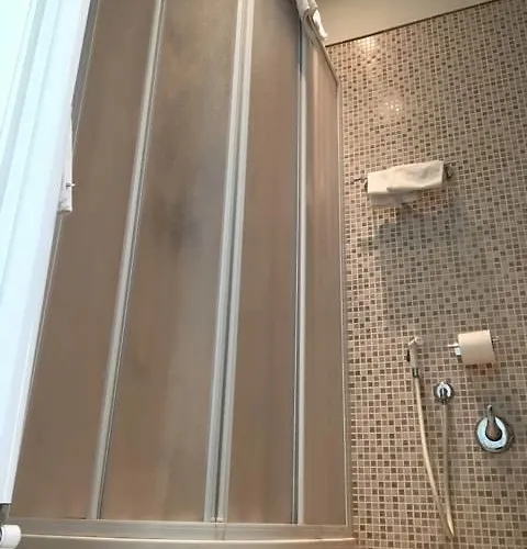 Saint Tropez Hotel 3*